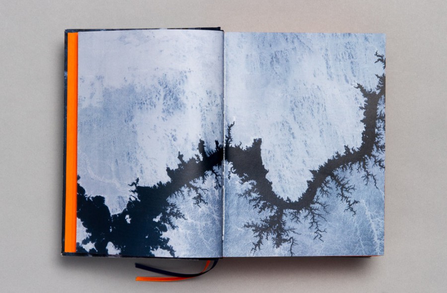 Charlotte Bräuer: Zora. Ein Entdeckerbuch